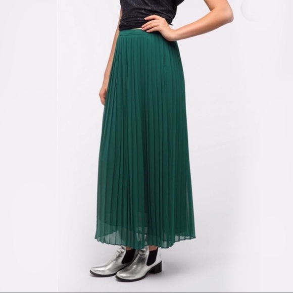 Urban Outfitters Dresses & Skirts - Urban Outfitters skirt